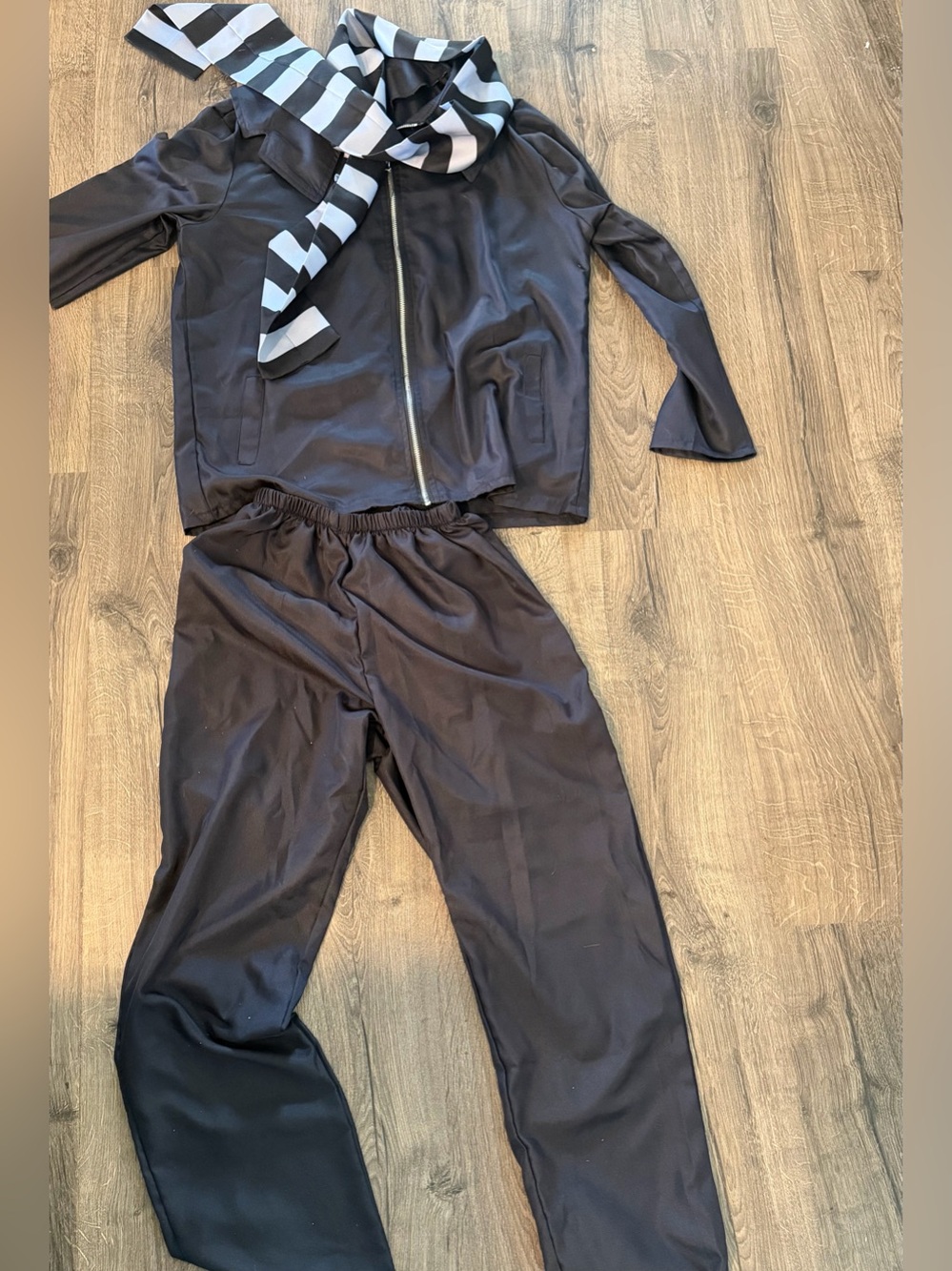 Adult M Gru Costume Despicable Me Minions